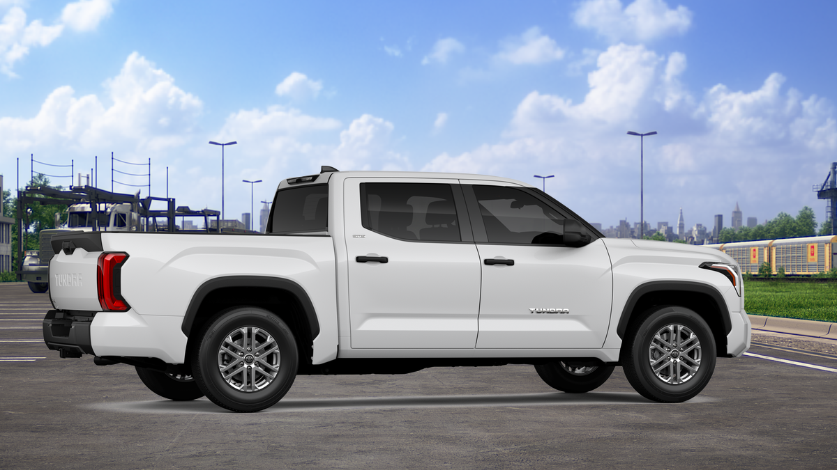2026 Toyota Tundra SR5 CrewMax photo 11