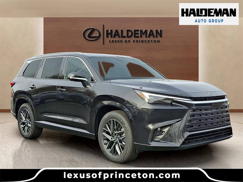 2026 Lexus TX Premium's photo