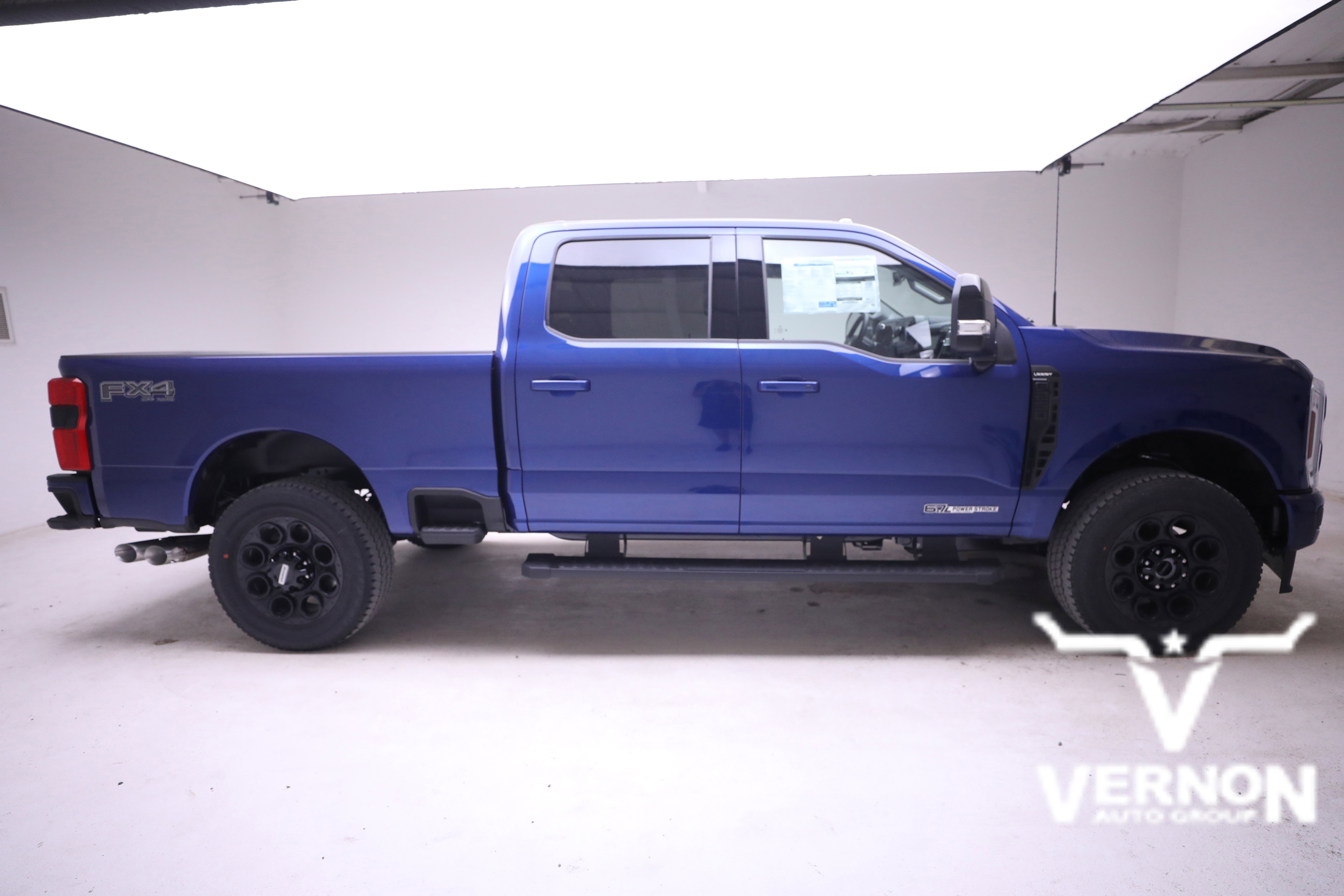 2026 Ford F-250 Lariat FX4 photo 2