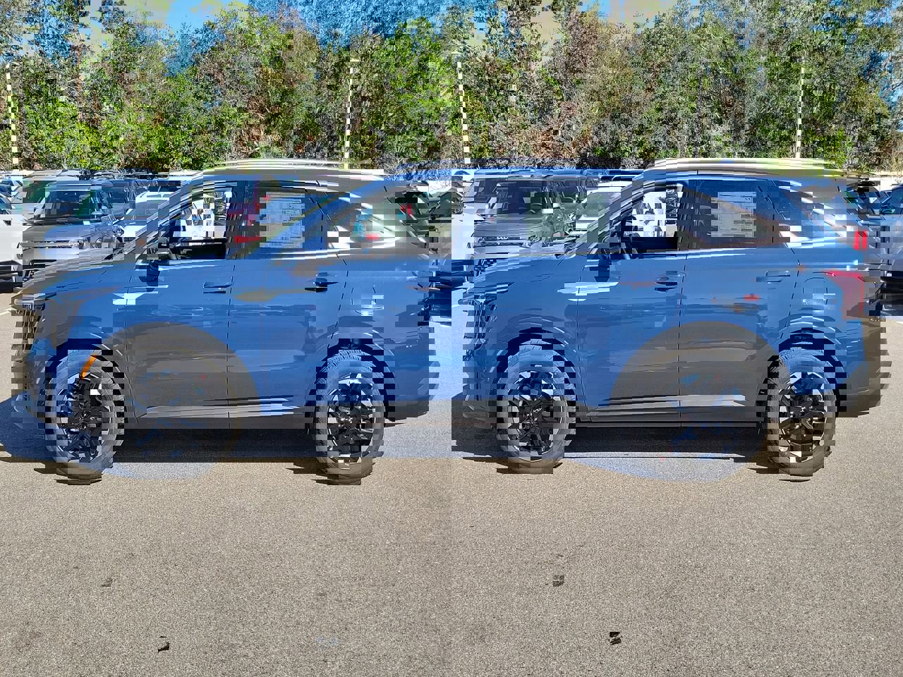 2025 Kia Sorento S photo 8