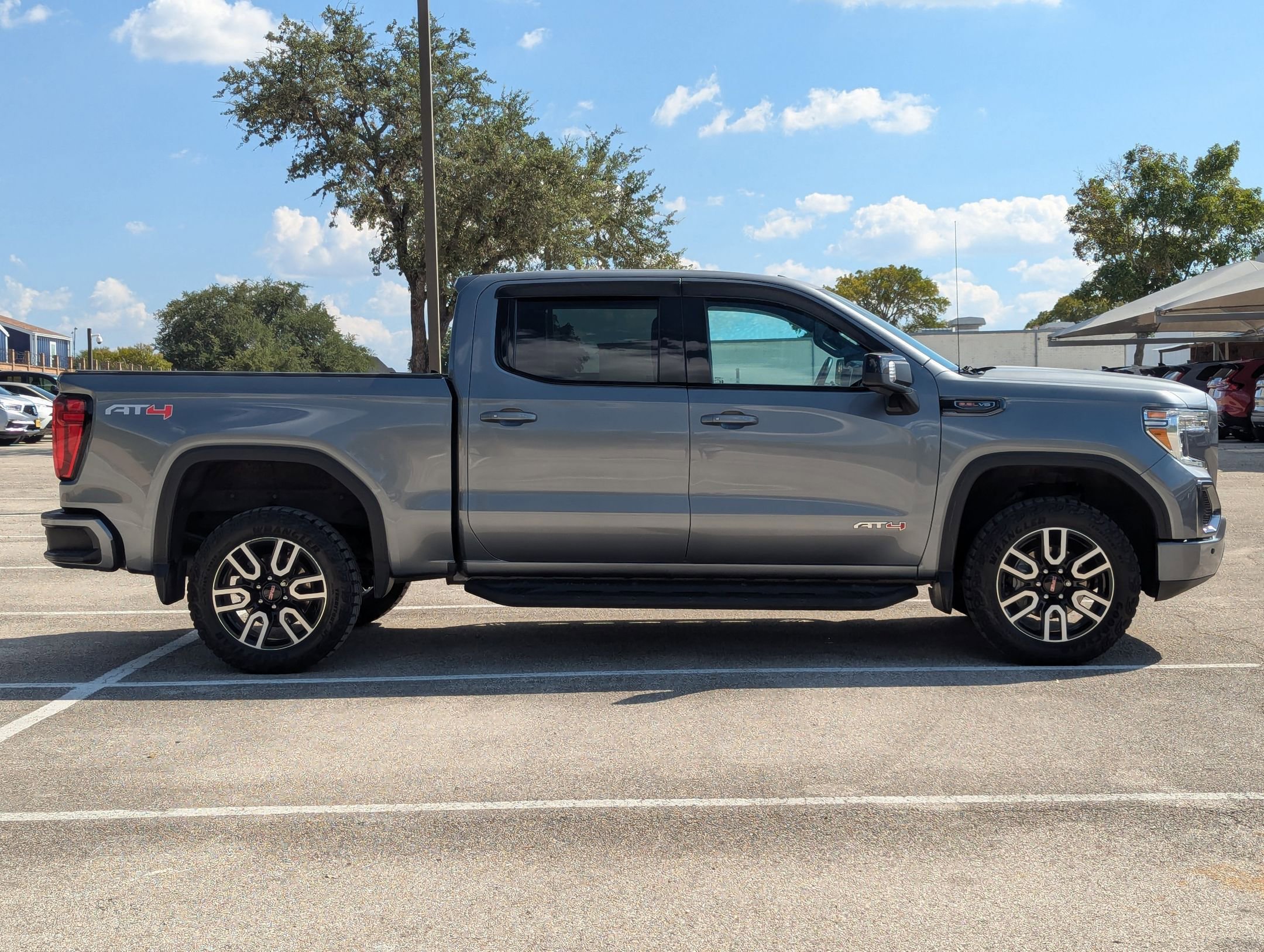 2021 Gmc Sierra 1500 AT4 photo 2