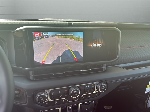 2025 Jeep Wrangler Rubicon X photo 23
