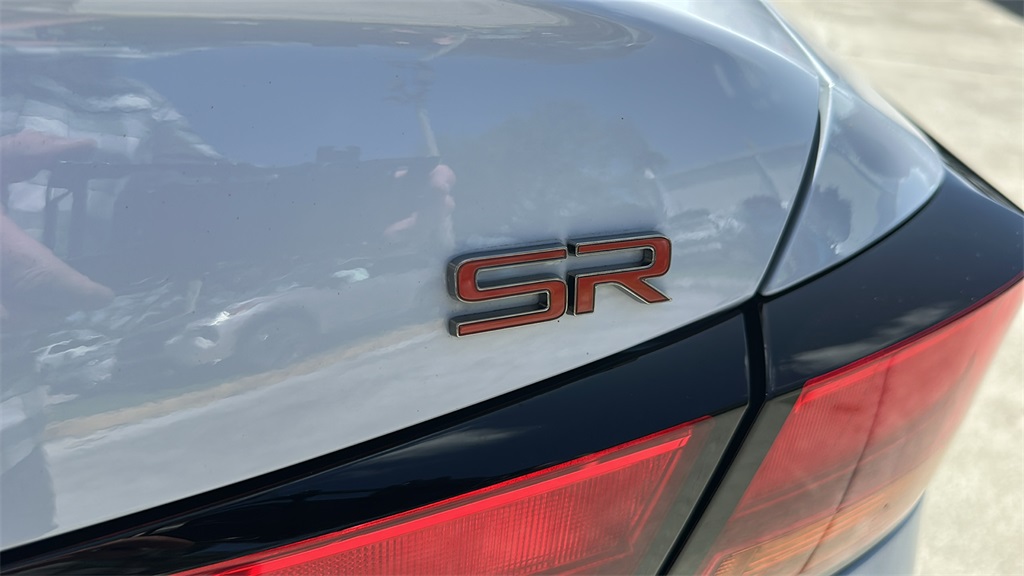 2024 Nissan Altima 2.5 SR photo 10