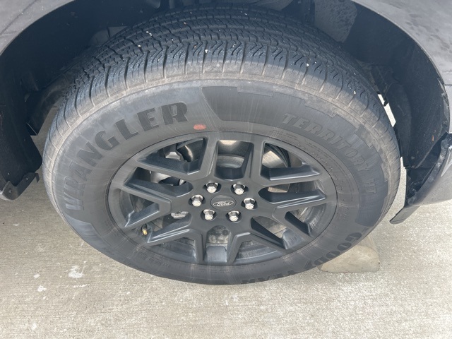 2024 Ford F-150 STX photo 4