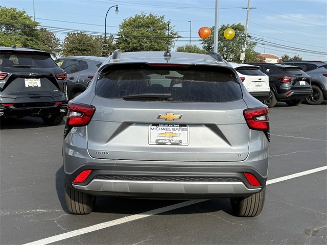 2026 Chevrolet Trax LT photo 5
