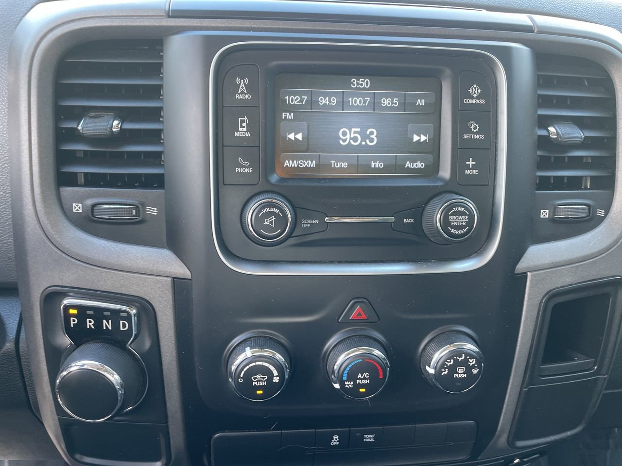 2018 Ram 1500 Express photo 19