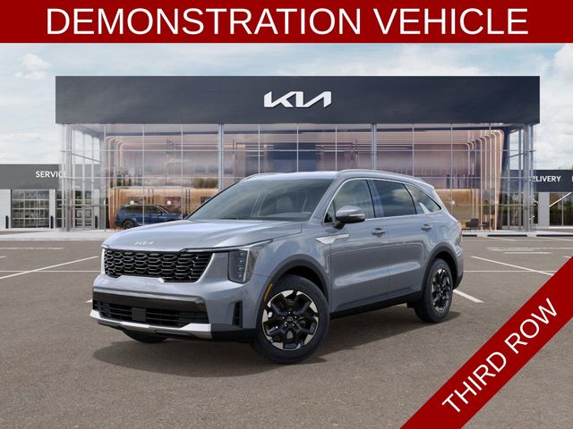 2025 Kia Sorento S's photo