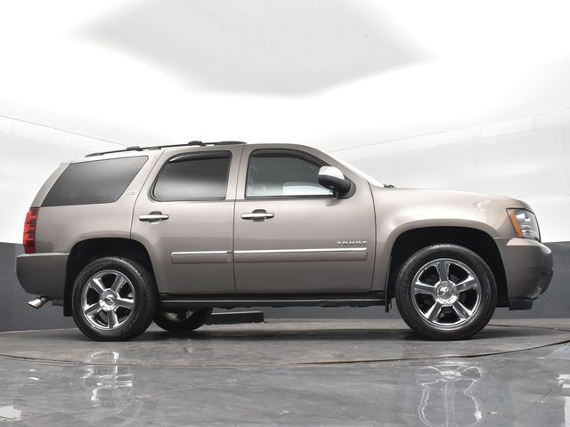 2014 Chevrolet Tahoe LTZ photo 15