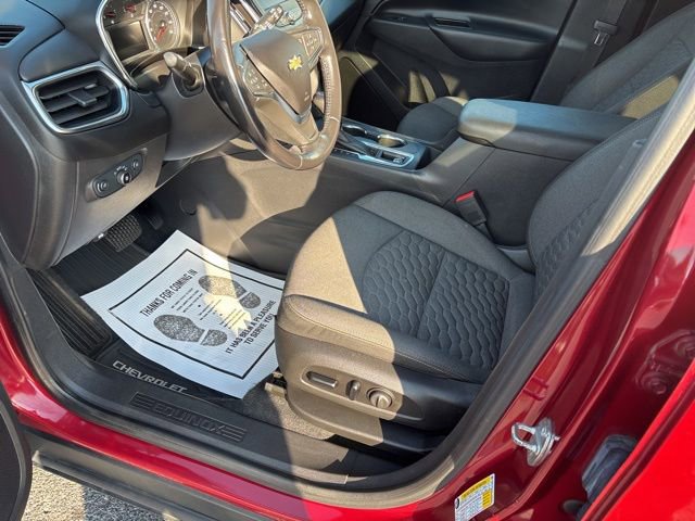 2020 Chevrolet Equinox LT photo 16