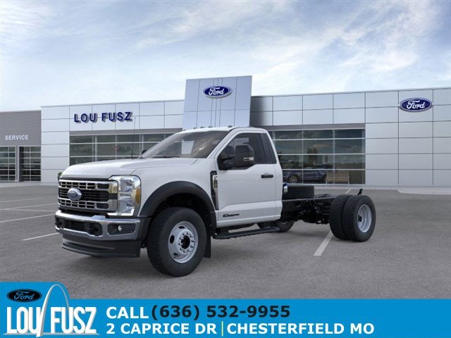 2026 Ford F-600 Super Duty Chassis Cab XL's photo