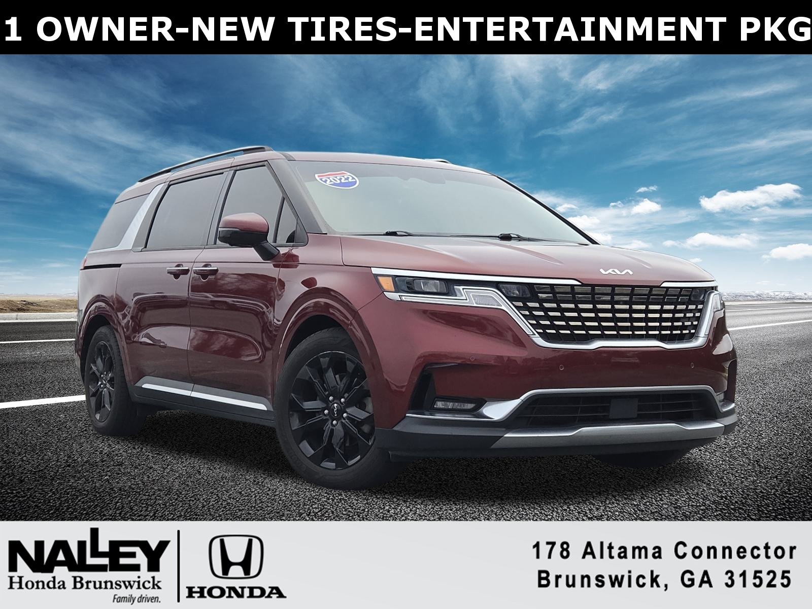 2022 Kia Carnival SX's photo