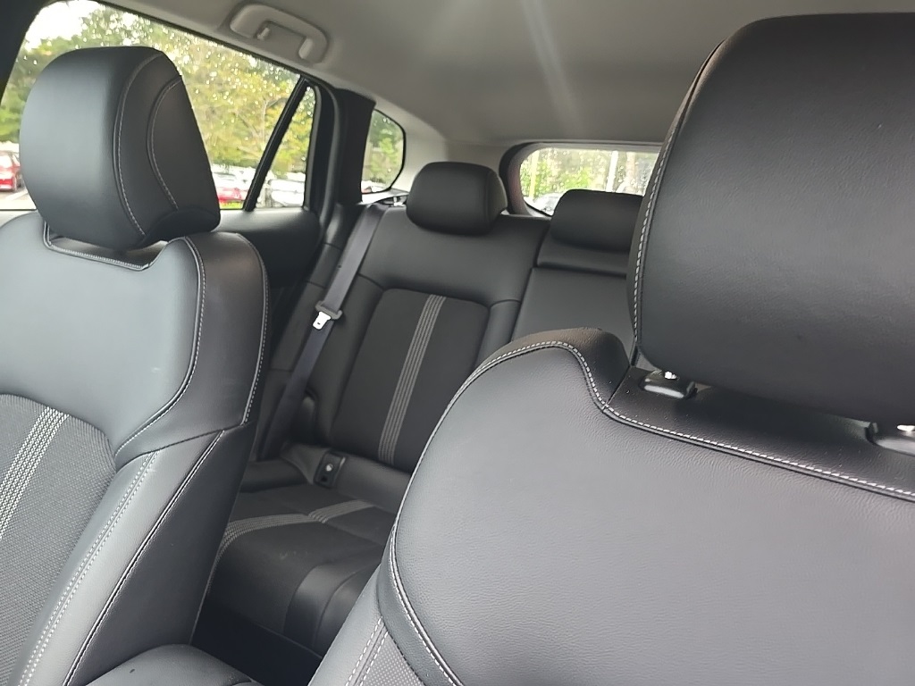 2025 Mazda CX-50 2.5 Select photo 28