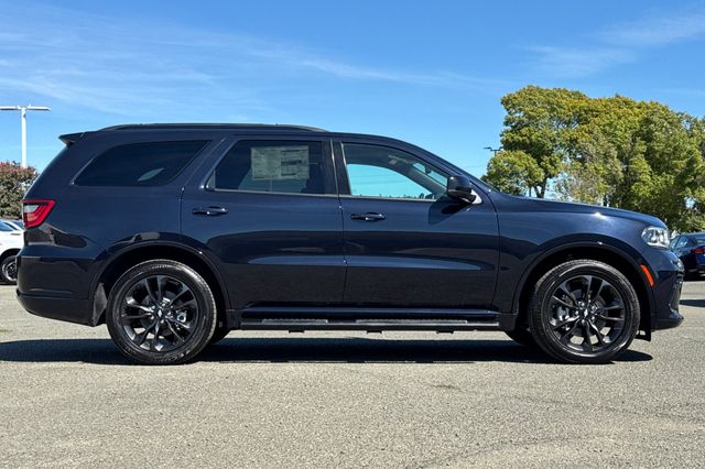 2025 Dodge Durango GT photo 2