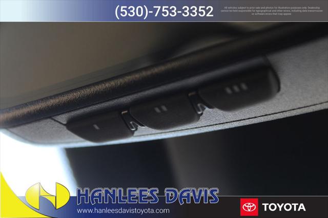 2023 Toyota Prius XLE photo 25