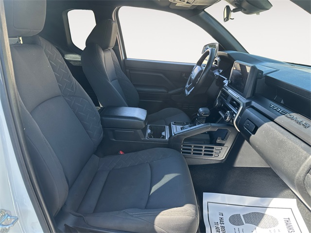 2024 Toyota Tacoma SR photo 11