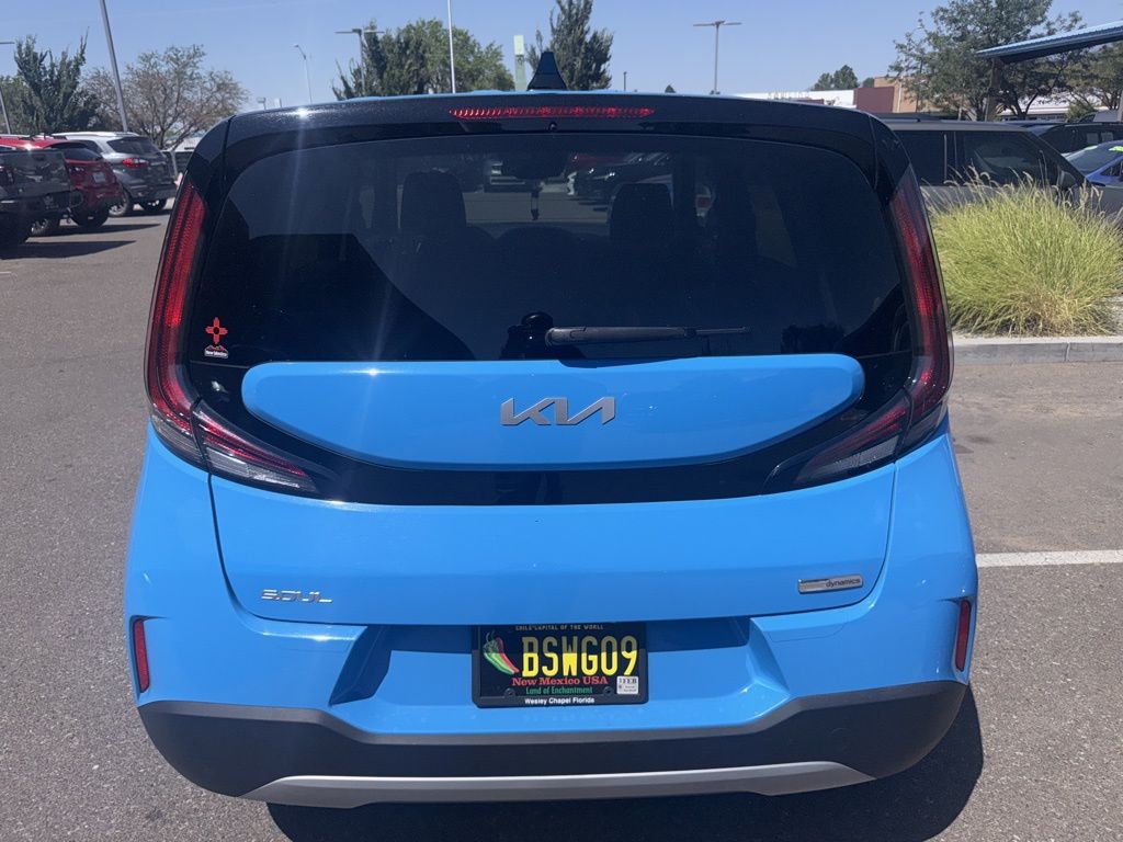 2023 Kia Soul EX photo 14
