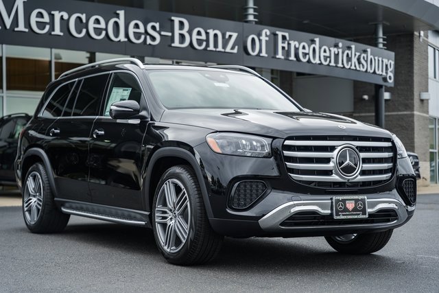 2026 Mercedes-Benz GLS Base's photo