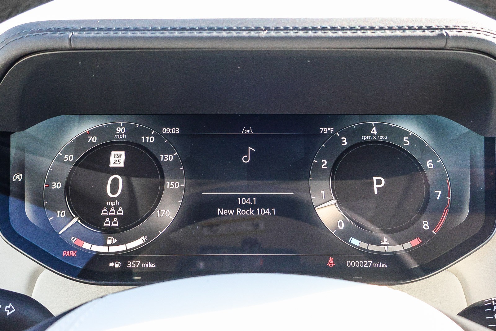 2025 Land Rover Range Rover SE photo 20