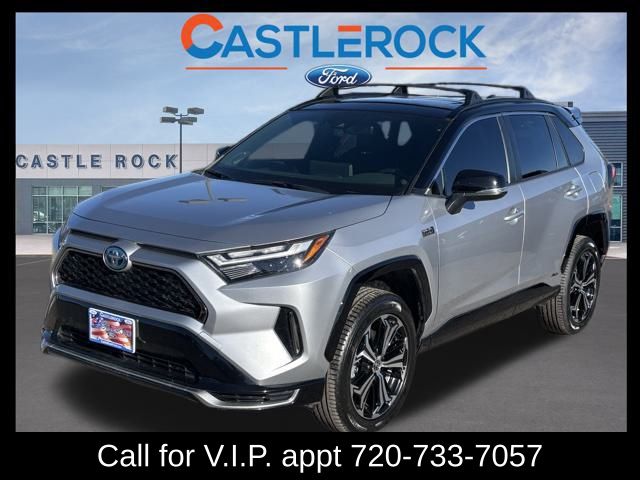 2024 Toyota RAV4 XSE's photo