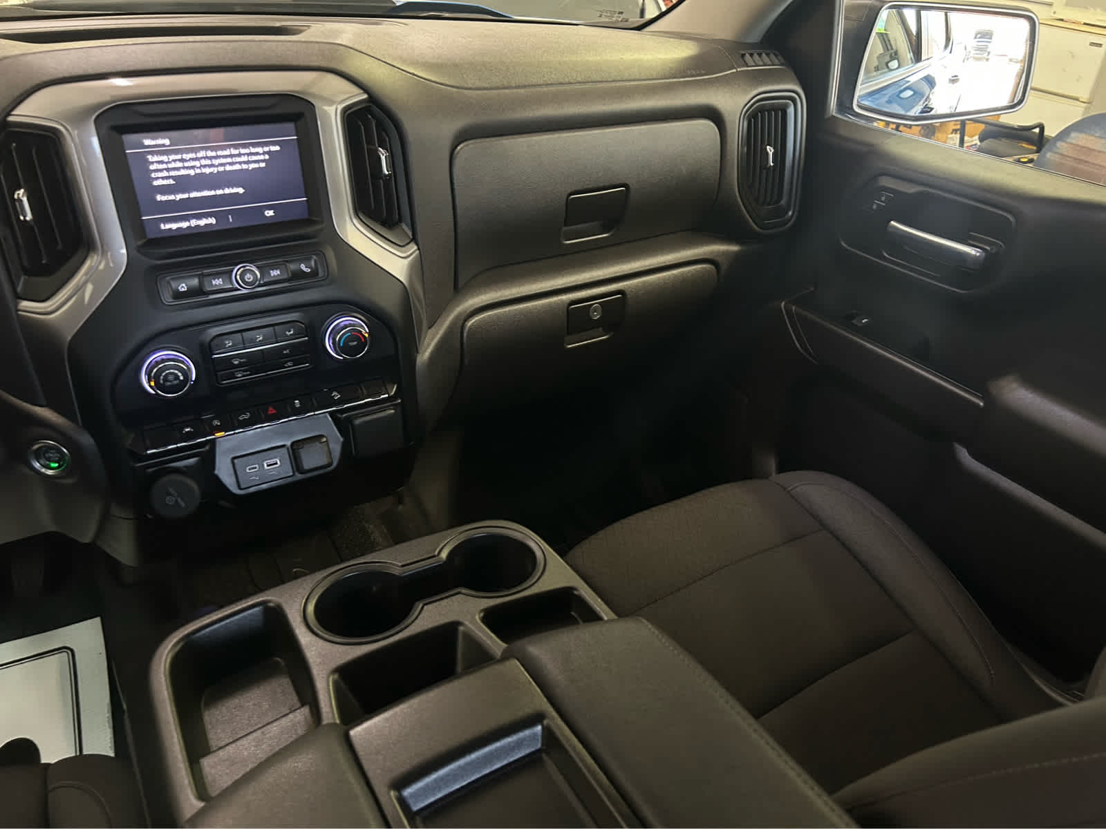 2024 Chevrolet Silverado 1500 Custom Trail Boss photo 13