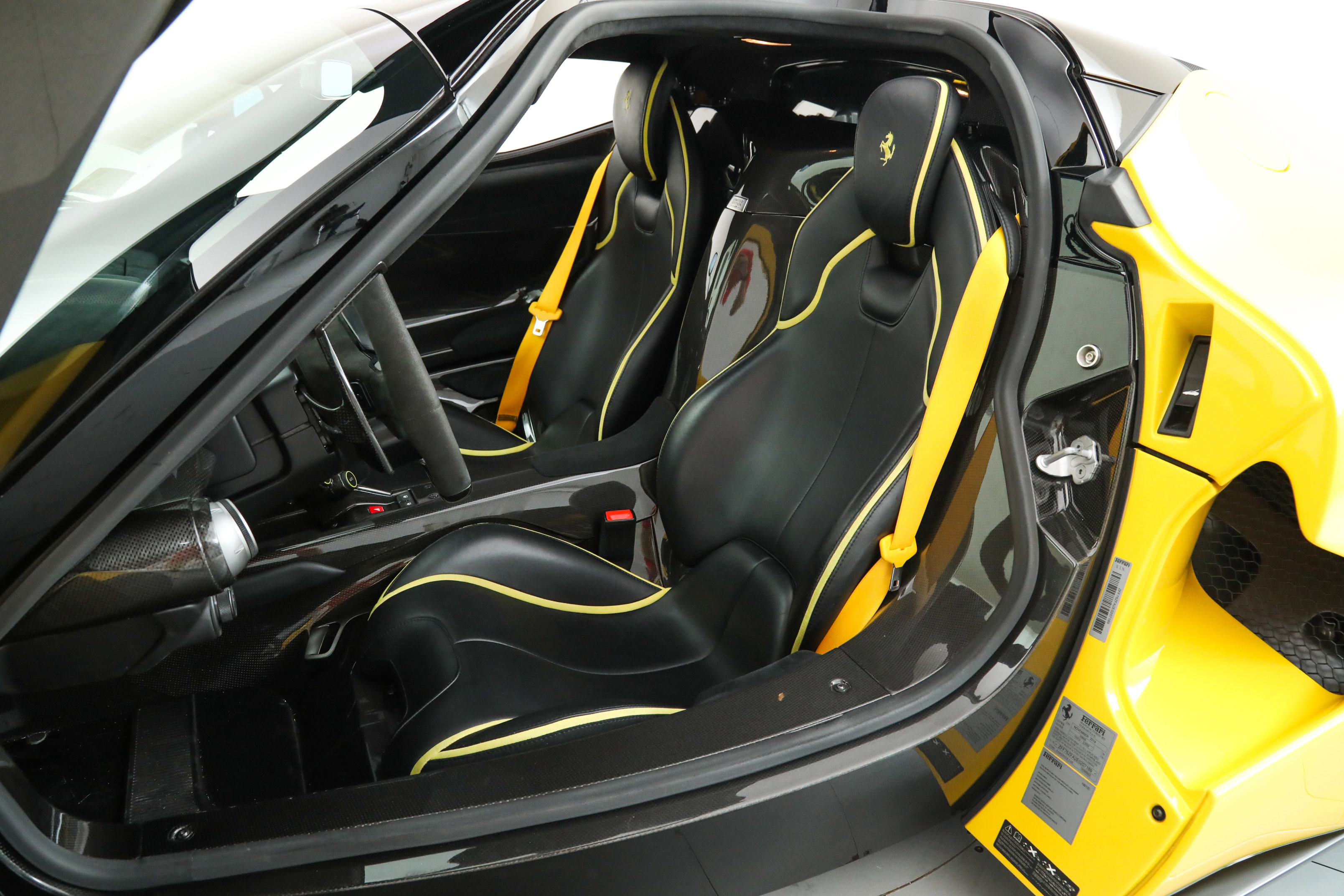 Certified Used 2014 Yellow Ferrari  image 5