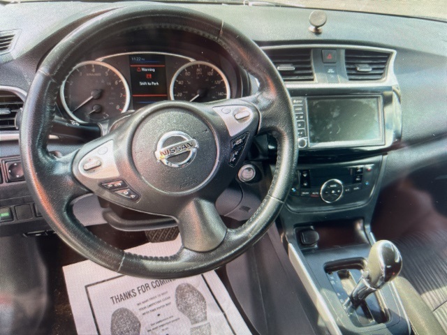 2019 Nissan Sentra SV photo 4