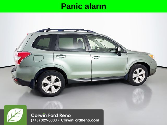 2015 Subaru Forester 2.5i Premium photo 8
