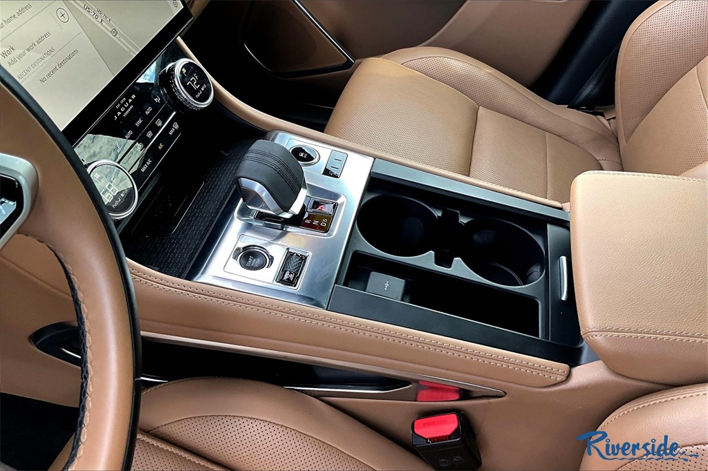 2021 Jaguar F-PACE P250 S photo 14