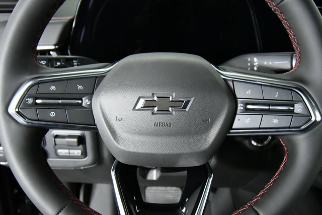 2026 Chevrolet Suburban RST photo 2