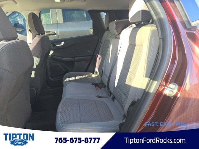 2021 Ford Escape SE photo 3