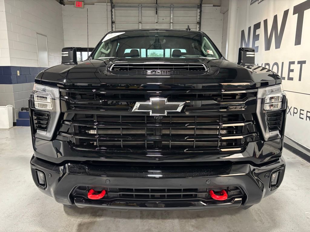 2025 Chevrolet Silverado 2500HD LTZ photo 30