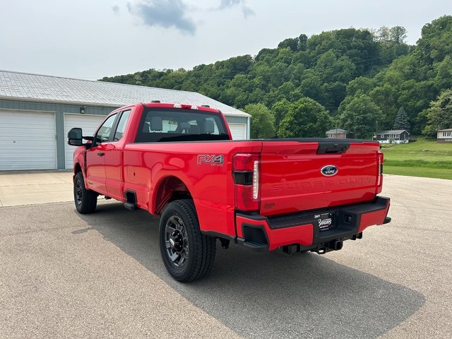 2025 Ford F-250 XL photo 3