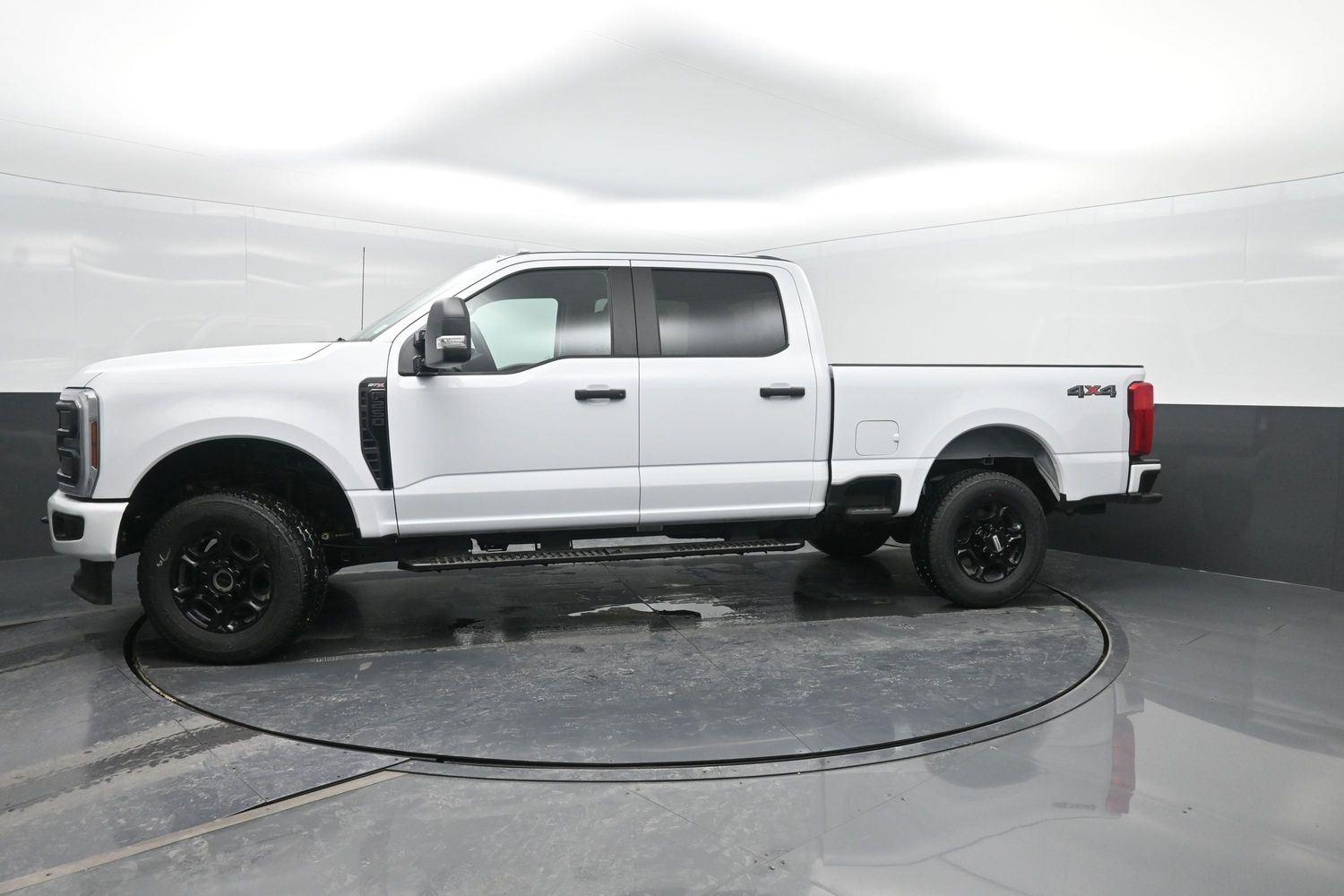 2026 Ford F-250 Super Duty XL's photo