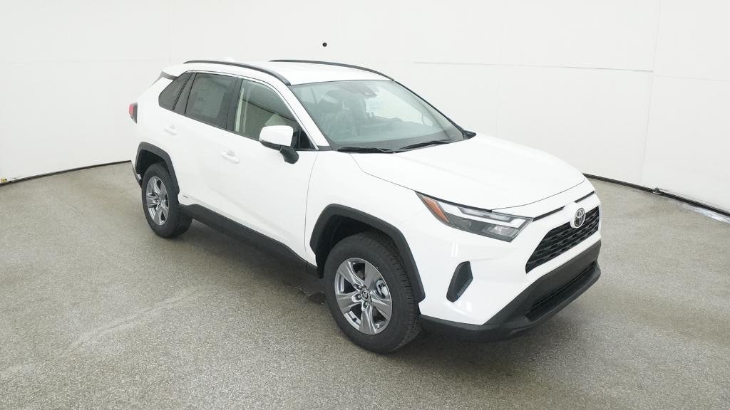 2025 Toyota RAV4 Hybrid LE photo 28