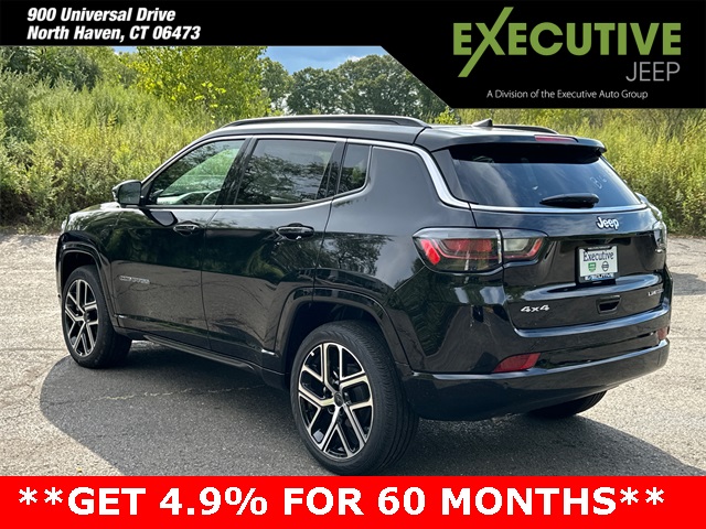 2025 Jeep Compass Limited photo 2