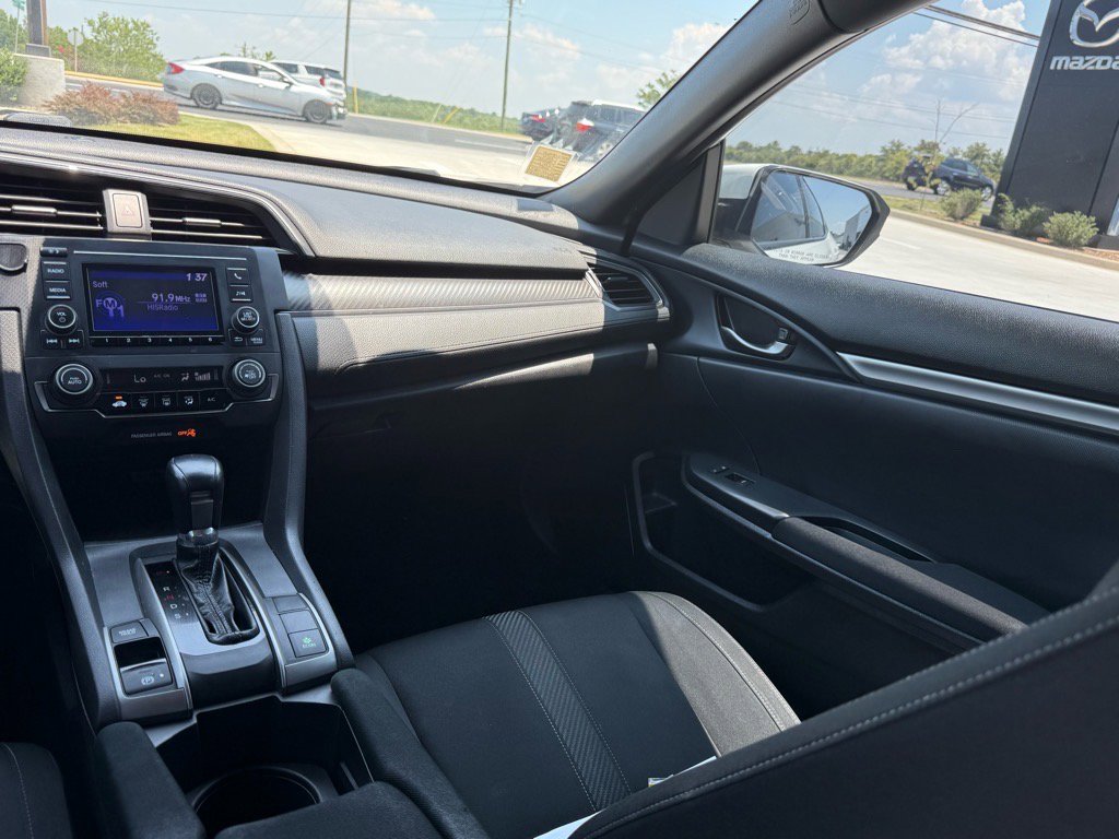 2019 Honda Civic Hatchback Sport photo 10