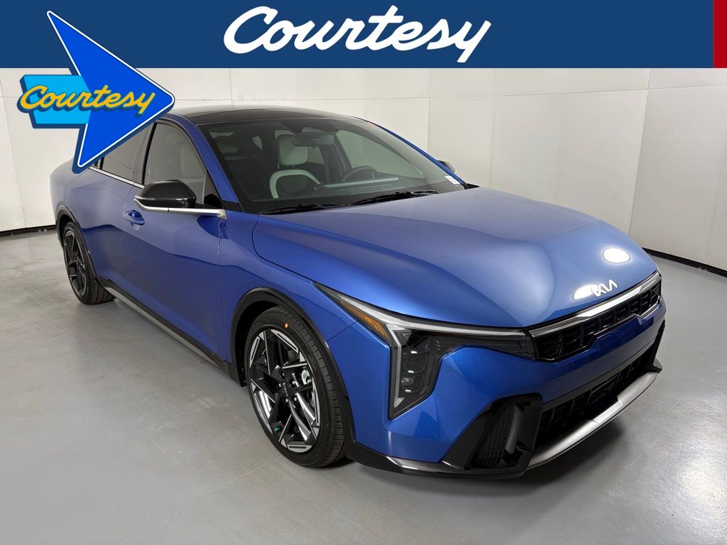 2025 Kia K4 GT-Line's photo