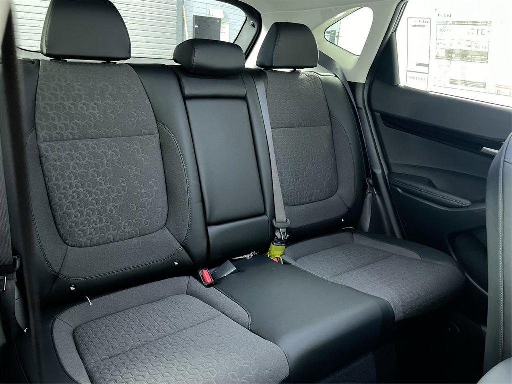 2026 Kia Seltos S photo 29