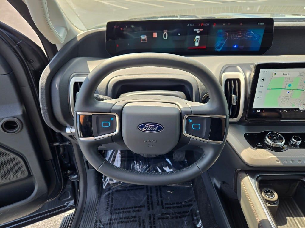 2025 Ford Expedition MAX photo 32