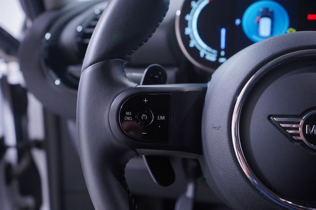 2023 Mini Countryman Base S photo 18