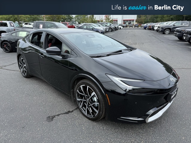 2025 Toyota Prius XSE Premium