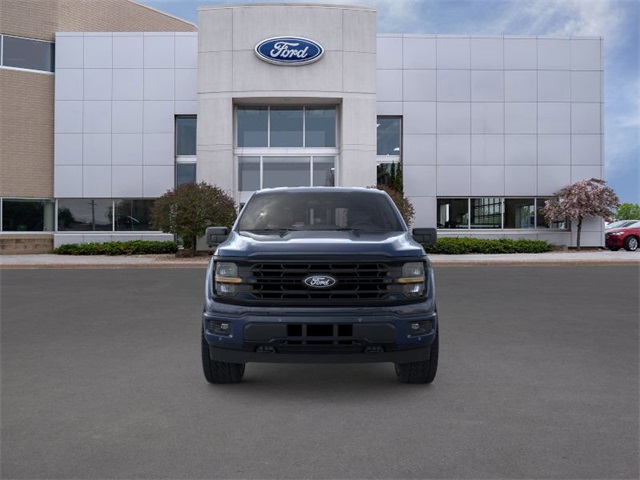 2025 Ford F-150 XLT photo 5