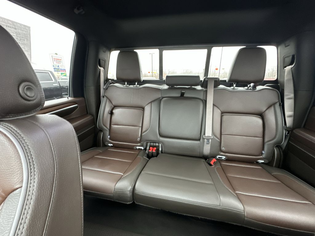 2025 GMC SIERRA HD - Image 19