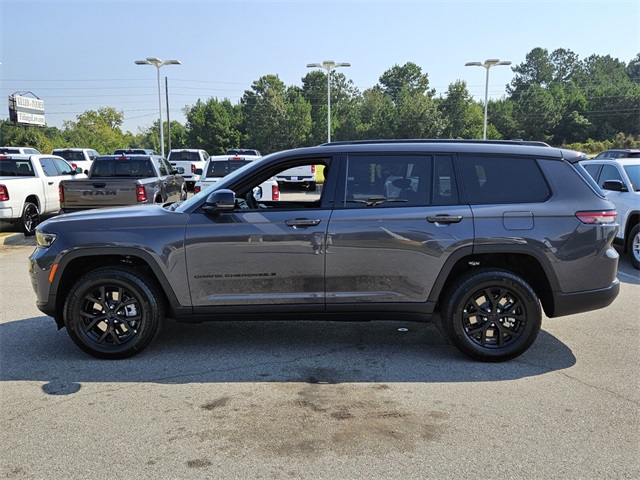 2025 Jeep Grand Cherokee Altitude X photo 4