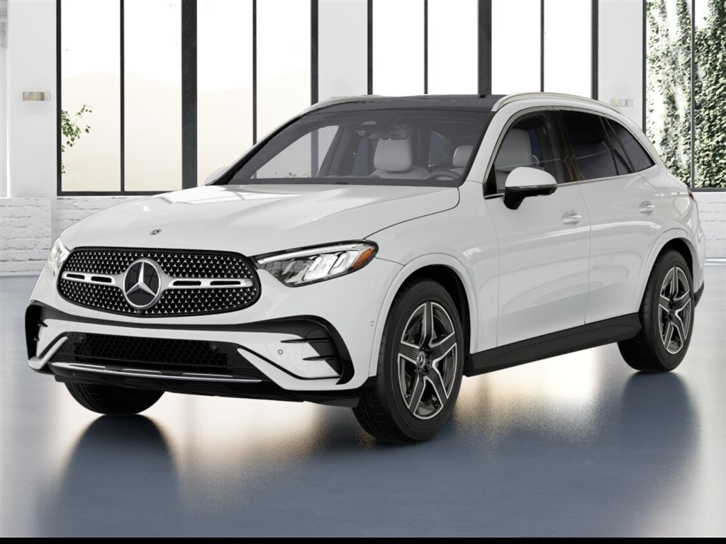 2026 Mercedes-Benz GLC Base's photo