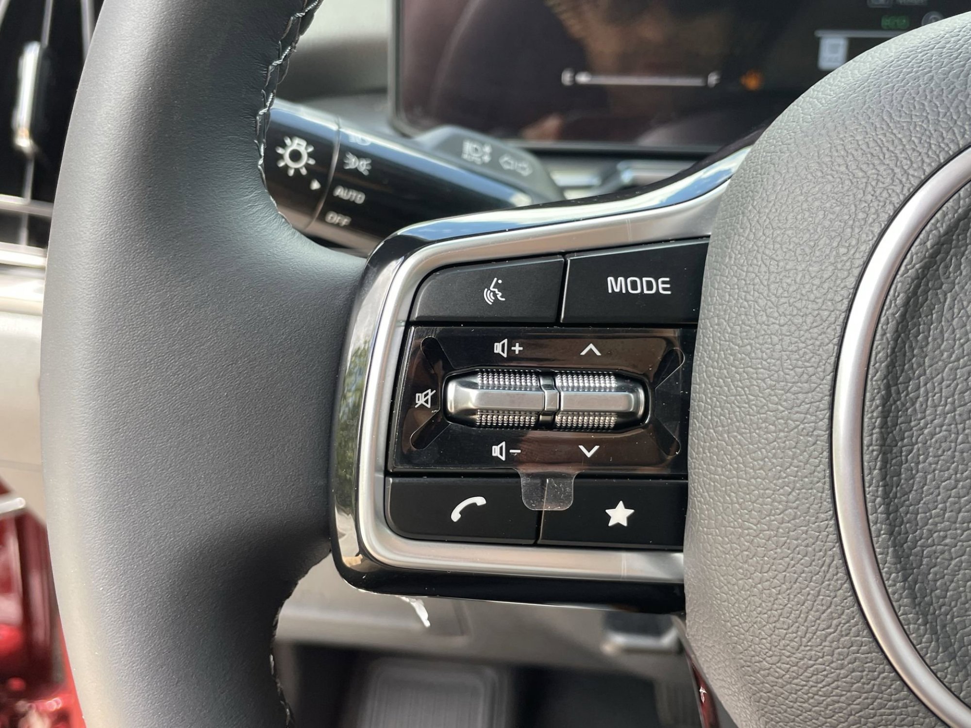 2025 Kia Sorento S photo 21