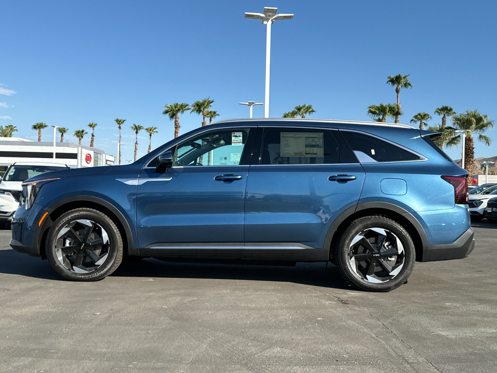 2025 Kia Sorento Plug-In Hybrid EX photo 6