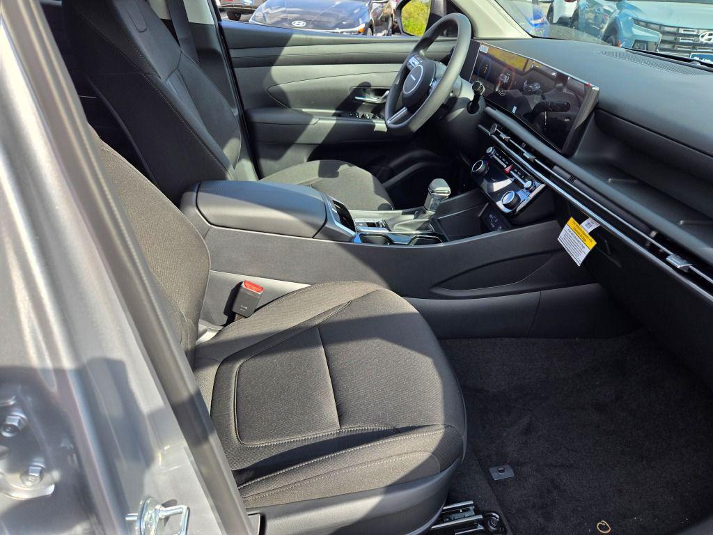 2026 Hyundai Tucson SEL photo 4