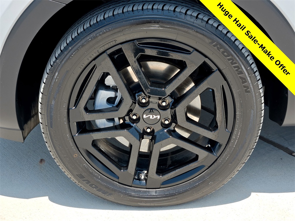2023 Kia Telluride X-Line photo 9