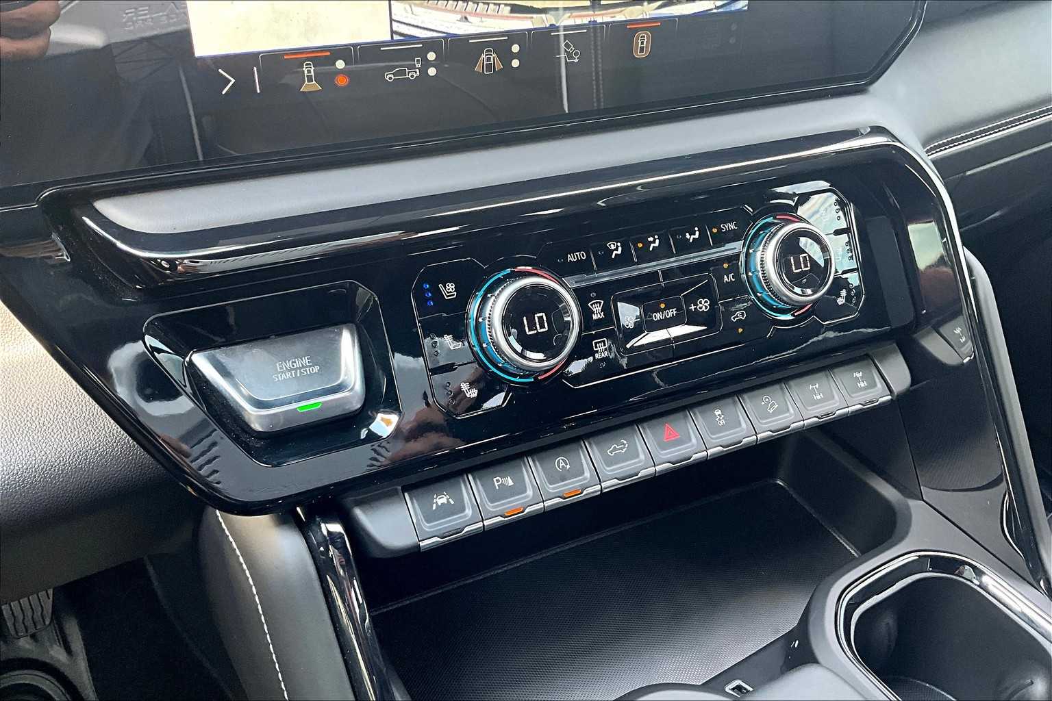 2025 Gmc Sierra 1500 AT4X photo 33